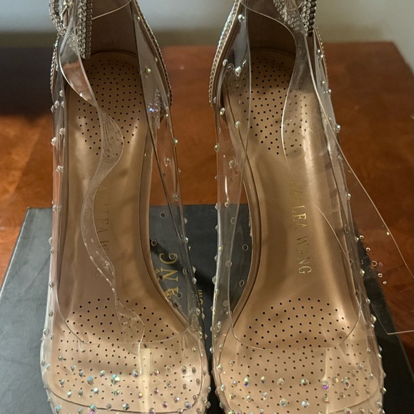 Sparkling Rhinestone-Studded Transparent Heels - Picture 6 of 6